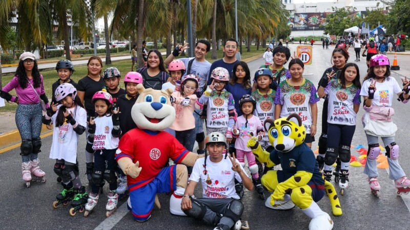 Paseo Cancunense se consolida en su primer aniversario