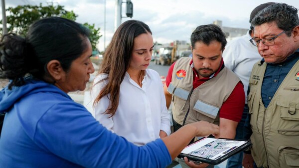 Ana Paty Peralta supervisa avance de Cruces Seguros