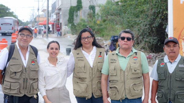 Anuncia Ana Paty Peralta ampliación de obra de pavimentación de avenida Kabah