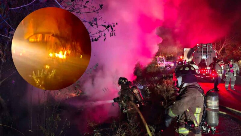 Accidente en vía libre Cancún- Mérida termina con un auto incendiado