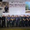 Arrestan a director y 11 policías municipales en Michoacán vinculados a bloqueos