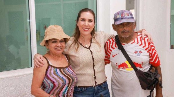 Atenea Gómez Ricalde lleva el “Miércoles con la Gente” a la Zona Continental