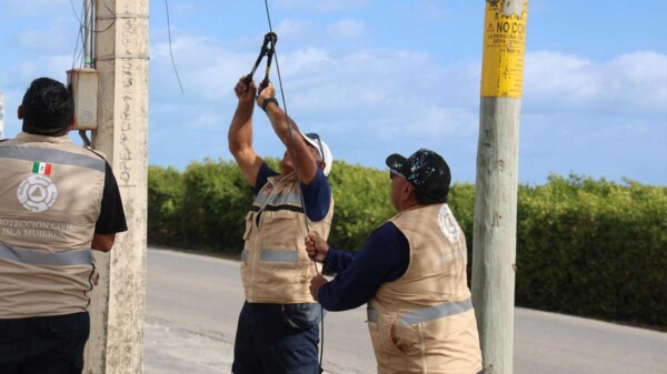 Gobierno de Isla Mujeres refuerza acciones preventivas ante la llegada del Frente Frío 37