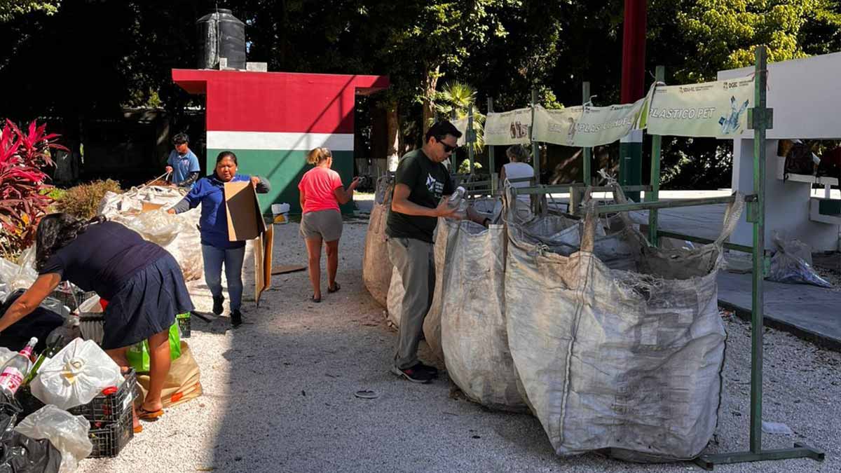 Impulsa Puerto Morelos la salud pública con jornada de vacunación antirrábica, reciclatón y croquetón