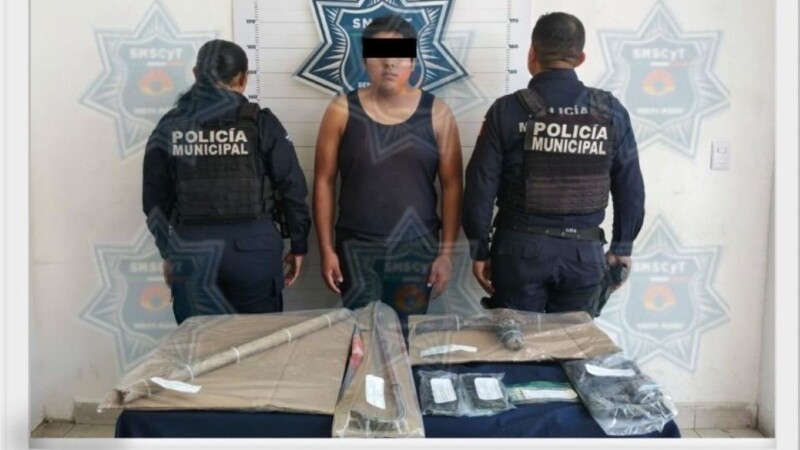 Policía Cancún detiene a un hombre en frustrado robo a una notaría