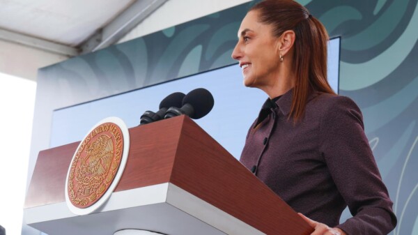 “Alza en gasolinas por la guerra, activará mecanismo en IEPS”