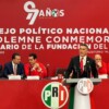 “El PAN le tiene que apostar al PAN”, respondió Jorge Romero el dirigente panista y añadió que les puede ir mejor “si todos los votos los logramos cada quien con su marca… Así como hay veces en que una coalición aumenta votos, hay veces en que también los resta. Esto es ciencia electoral, no apreciación”.
