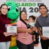 Atenea premia a las familias ganadoras del concurso “Reciclado en Familia”