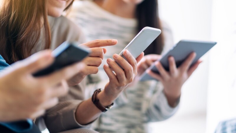 Austria se suma a países que prohíben redes sociales a menores