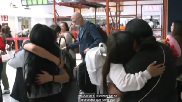 Salen 1,055 residentes y turistas mexicanos de Medio Oriente