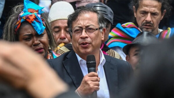 “Bombardeo de Ecuador contra Colombia dejó 27 fallecidos”