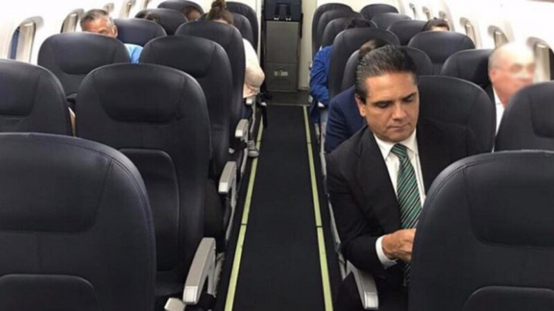 Huye Silvano Aureoles con ayuda del CJNG