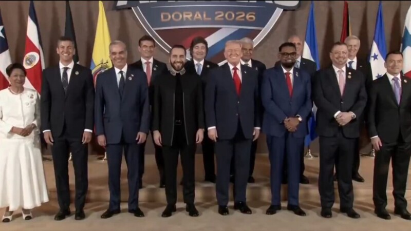 Arremete Trump de nuevo en contra de México