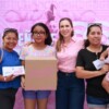 Atenea inicia la entrega de apoyos a mujeres 'Isleña de Corazón 2026' en la Zona Continental de Isla Mujeres