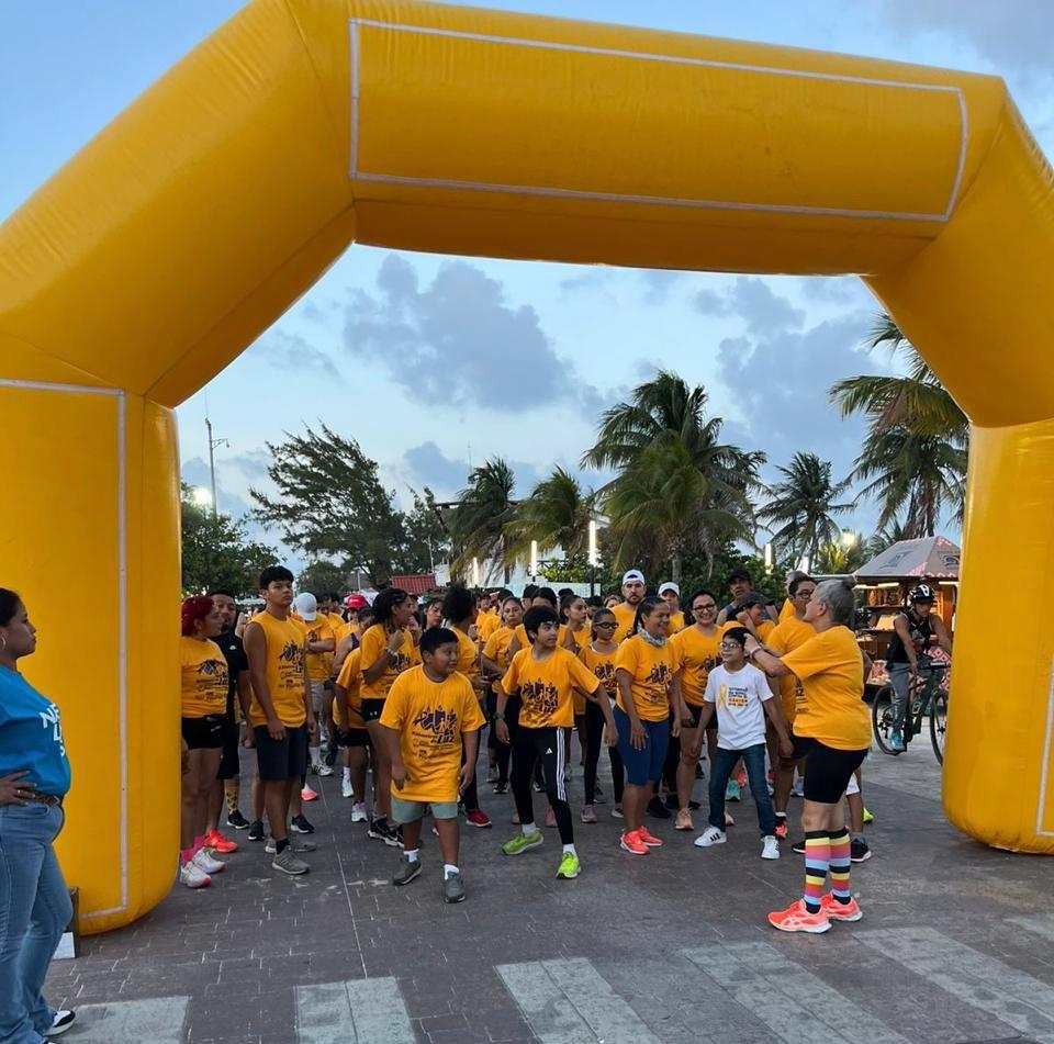 250 corredores participaron logrando recaudar 74,000 pesos en beneficio de las y los niños con cáncer que atiende la Fundación Aitana A.C.