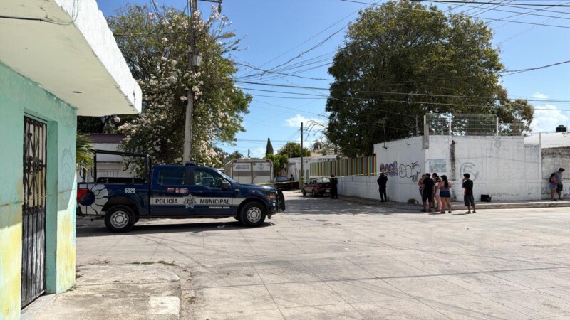 Sujeto pierde la vida por impactos de armas de fuego en un kínder de la Supermanzana 76 de Cancún