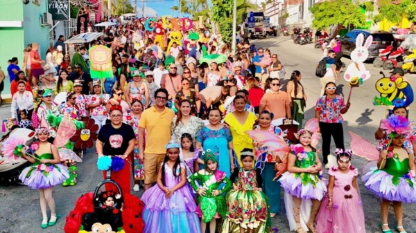 Gobierno de Isla Mujeres celebra la llegada de la primavera con el Desfile y Festival de las Flores