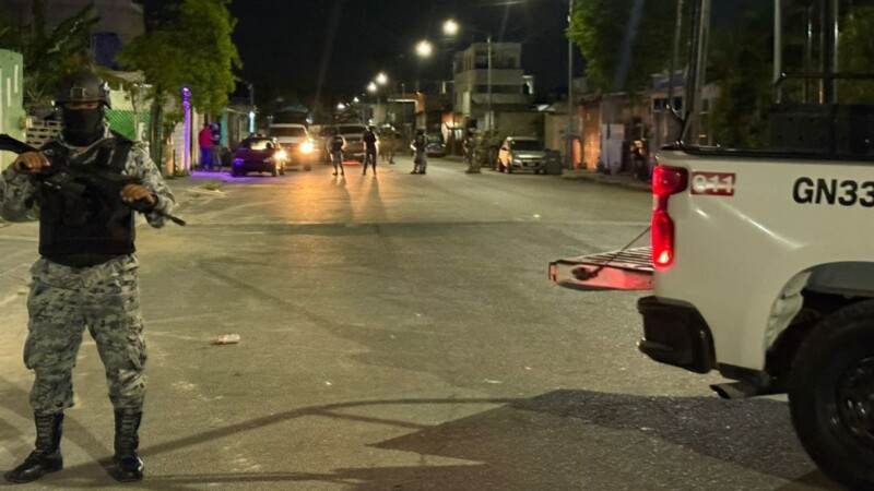 Catean vivienda en el fraccionamiento Villas del Mar 3 de Cancún; investigan denuncia de narcomenudeo