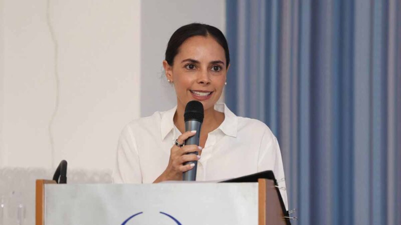 Celebra Ana Paty Peralta 20 años de historia y éxito del Hospital Galenia de Cancún