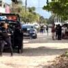 Atacan a balazos a dos personas en la colonia La Jungla en Cancún, uno muere
