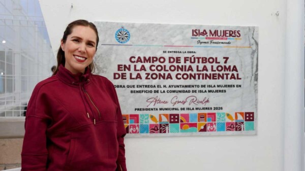 Atenea inaugura la primera cancha de fútbol 7 en Ciudad Mujeres
