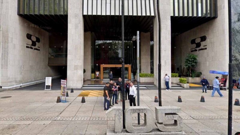 Investigan muerte de hombre tras caída en hotel de la CDMX