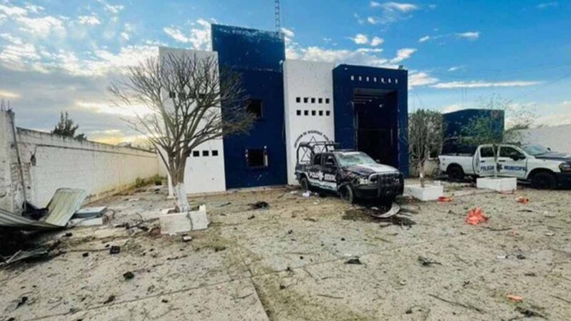 Bombazo en comandancia de Zacatecas deja tres policías lesionados
