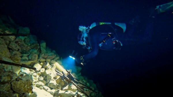 Cenote en Valladolid, Yucatán, resguarda evidencia de la Guerra de Castas