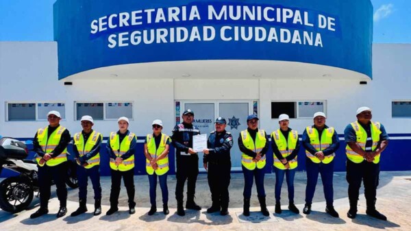 Gobierno Municipal fortalece el Programa Escuadrón Vial Escolar en beneficio de más de 6 mil 700 estudiantes