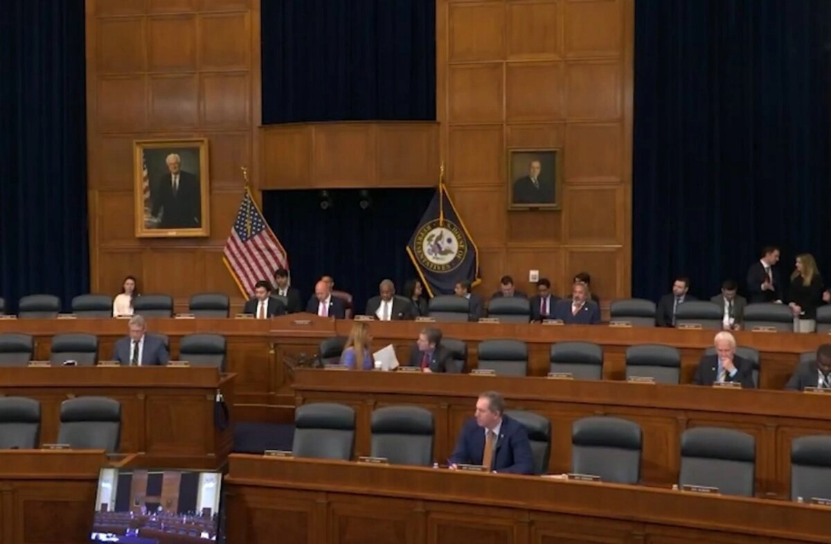 Amenazan congresistas de EU a México