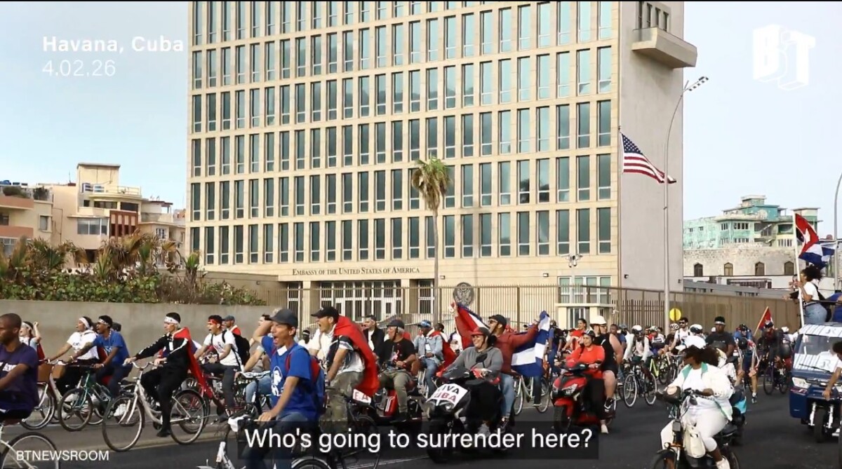 Miles de cubanos protestan contra el bloqueo de EU