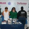Capturan a pareja con 130 dosis de narcóticos y arma de fuego en la Supermanzana 222 de Cancún