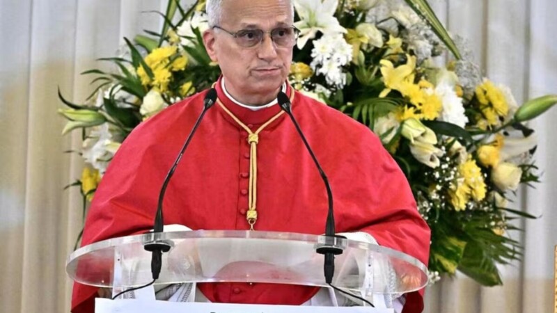 “El mundo está siendo destruido por unos pocos tiranos”