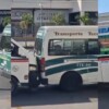 Pleito entre transportistas en Cancún genera indignación de usuarios
