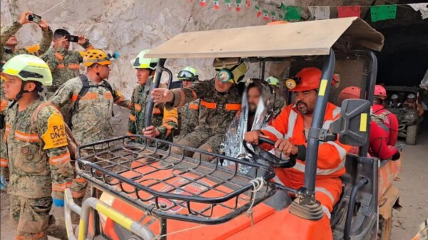 Rescatan a segundo minero de la mina Santa Fe, Sinaloa
