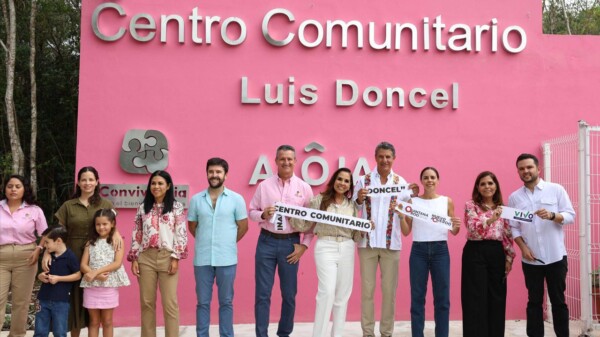 Refrendan Ana Paty Peralta y Mara Lezama compromiso por transformar la comunidad con Centro Comunitario en la Sm 246