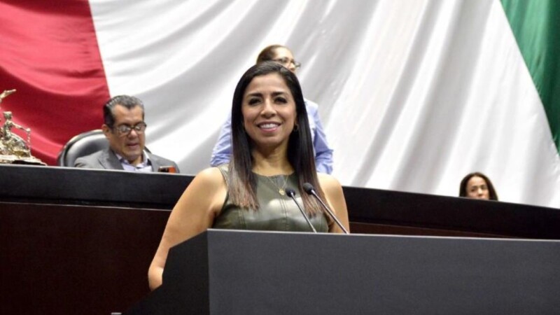 La salud no es un privilegio: Marybel Villegas impulsa reforma para proteger a las familias y poner fin a los abusos en seguros médicos