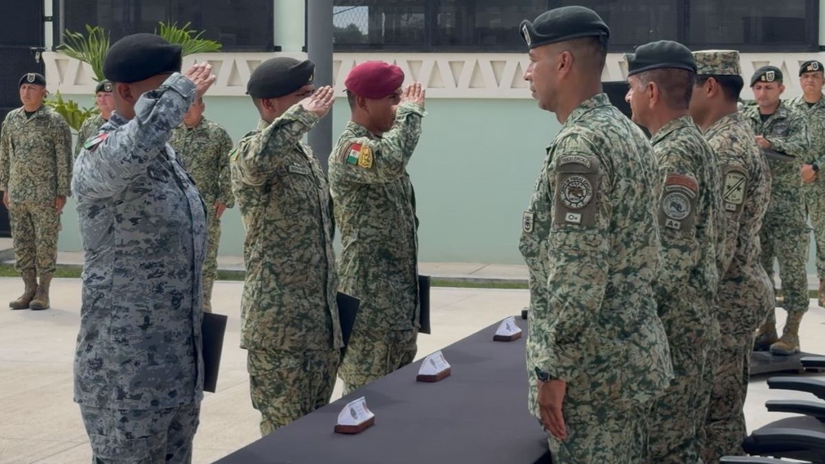 Concluye curso de buceo militar con nueve elementos del Ejército y Guardia Nacional graduados