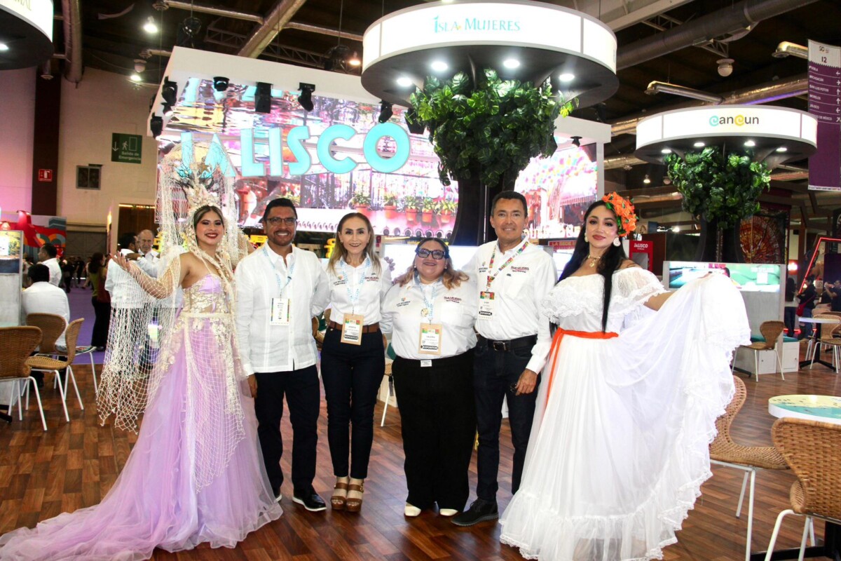 Isla Mujeres fortalece su promoción turística con la campaña Paraíso con Corazón en el Tianguis Turístico de México en Acapulco
