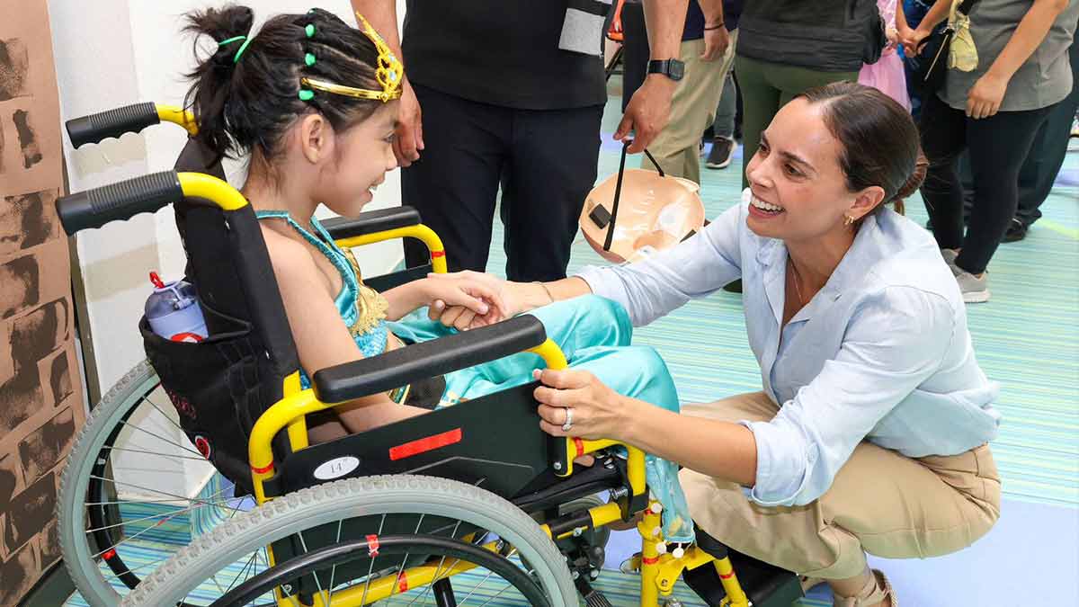 Acerca Ana Paty Peralta herramientas y espacios de acompañamiento y empatía para cuidadores