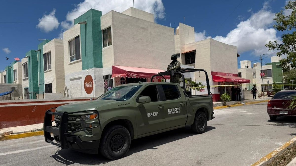 Disparan contra un minisúper en el fraccionamiento Lak'in de la Supermanzana 258 de Cancún