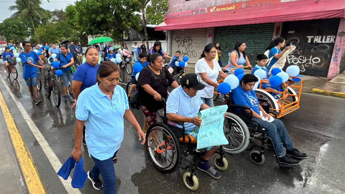 Realiza DIF Puerto Morelos carrera inclusiva "Unidos sobre Ruedas por el Autismo" en Leona Vicario