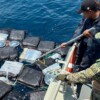 Marina intercepta embarcación y asegura casi una tonelada de cocaína en Chiapas