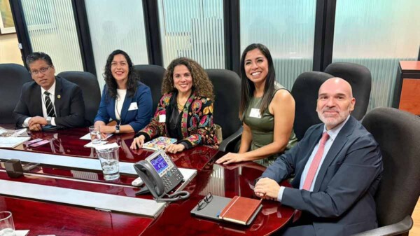 Impulsa Marybel Villegas justicia fiscal para las islas de Quintana Roo; avanza reducción del IVA para aliviar el costo de vida