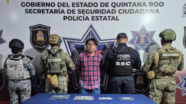 Investigan por asaltos a comercio a sujeto detenido con droga en la Supermanzana 236 de Cancún