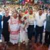 Atenea celebra a las madres de Isla Mujeres con música, show cómico y muchos regalos