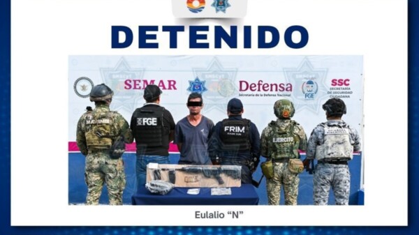 Detienen a hombre con arma larga y presuntos narcóticos en la SM 50