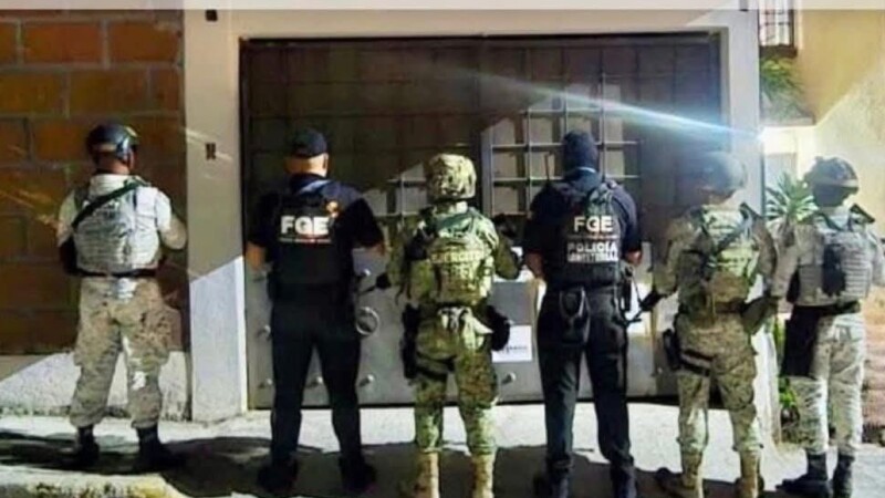 Cateo en inmueble de Iguala, Guerrero, revela armas, droga y posible uso por grupo delictivo