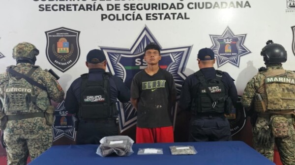 Aseguran a un sujeto por delitos contra la salud en la Supermanzana 66 de Cancún