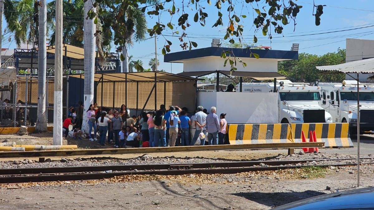 Riña en penal de Aguaruto, Sinaloa, deja al menos siete internos muertos